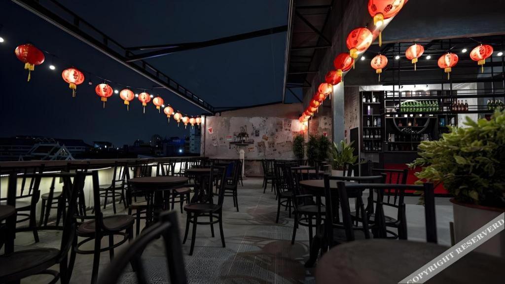 2499 Heritage Chinatown Bangkok Hotel By Roomquest Exteriör bild