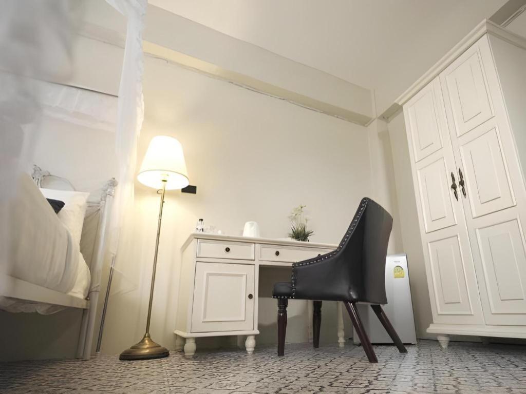 2499 Heritage Chinatown Bangkok Hotel By Roomquest Exteriör bild